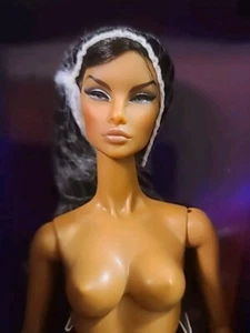 Fashion Royalty Natalia Fatale Chain of Command Nude Doll OBSESSION EVENT NIB - Picture 1 of 9