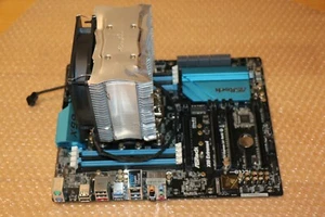 ASRock X99 Extreme4 REV: 1.06 Intel Xeon E5 1620 mit 3.50 GHz Lüfter - Photo 1/19