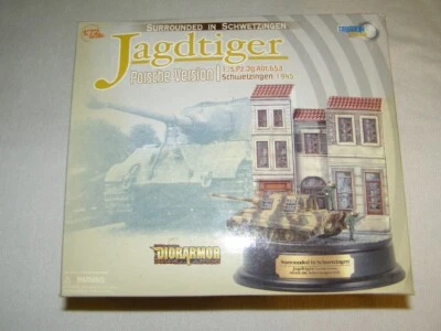 Dragon Armor 1/sPzJgAbt 653 Jagdtiger Schwetzignen  Diorarmor Die-Cast 1:72 New - Image 1 of 2