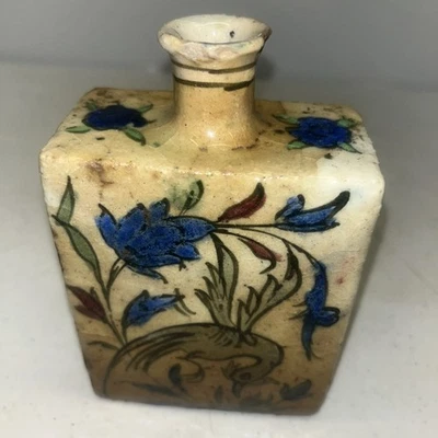 Garrafa antiga Iznik Turquia Pérsia Dinastia Qajar - Imagem 1 de 4