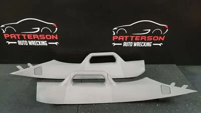 16 FORD F150 CONDUCTOR Y PASAJERO MANGO DE AGARRE DE PILAR MOLDEADO GRIS TIERRA MEDIO Foto 1 de 4