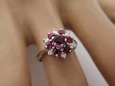 Anillo nupcial de boda vintage enchapado en oro blanco de 14 k rubí de diamantes creado en laboratorio de 3 quilates Foto 1 de 4