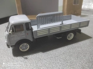 Camion d'epoca scala 1/43 - Foto 1 di 9