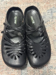 Zapatos Earth para mujer 6,5 informales cómodos Mary Jane planos de cuero negro sin cordones - Imagen 1 de 11