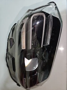 TAYCAN FRONT RIGHT HEADLIGHT - Picture 1 of 6
