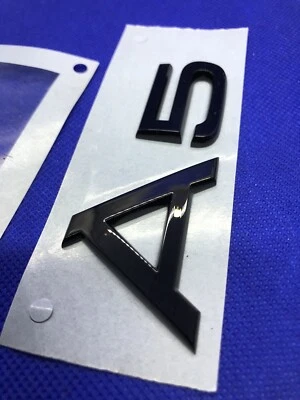 LOGO Insignia Audi A5 Negro Brillante Original Maletero 8W6853741 Nuevo Foto 1 de 4
