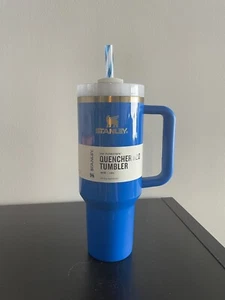 Stanley Arctic Twist Quencher H2.0 Flowstate Becher 40 OZ Versand in Hand heute!! - Bild 1 von 2