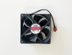AVC 80MM CPU/Case Fan 4 Pin PWM DS09225R12HP049 - Picture 1 of 3