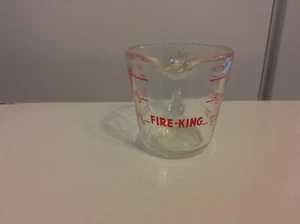 Vintage Anchor Hocking FIRE-KING Glass Measuring Cup 8 oz 1 Cup #496 Red Letters - Picture 1 of 3