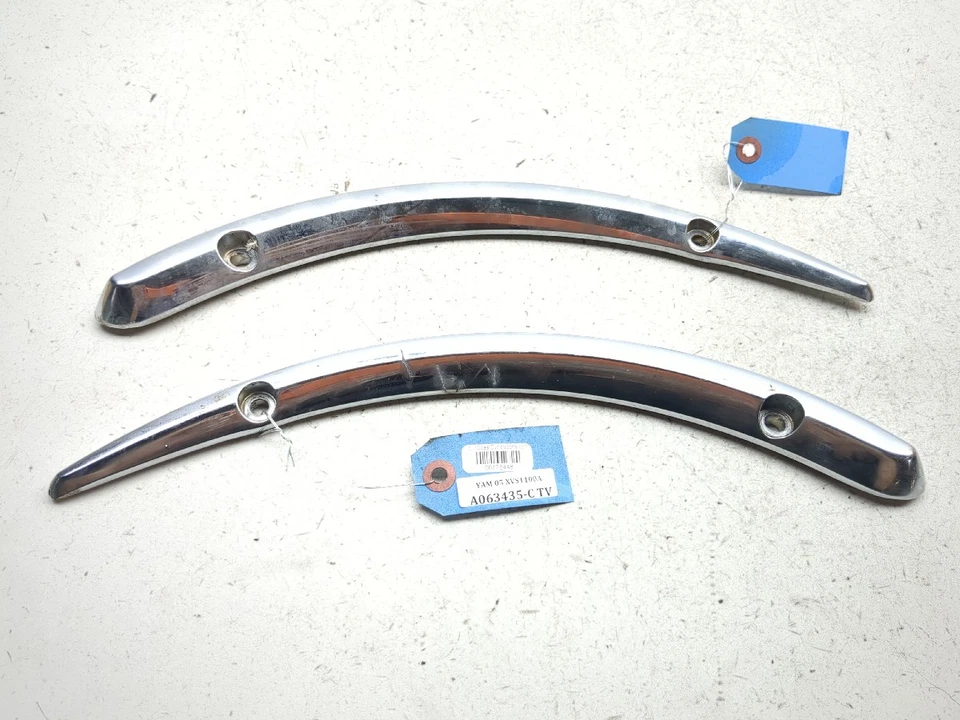 00-09 Yamaha V Star 1100 XVS1100 Rear Fender Support Struts - Image 1 of 4