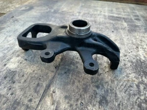 Jaguar Wheel Carrier Front Left | Hub Carrier | XJ6 & XJ12 until 11/1973 - Picture 1 of 4