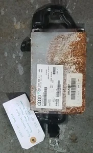 2007-2008 VW EOS - Sirius Satellite Radio Control Module 8E0035593H - Picture 1 of 2