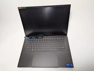 Razer Blade 16 RTX 4070 Gaming Laptop i9 QHD+ 240Hz – 32GB RAM, 1 TB SSD Window11 - Bild 1 von 3