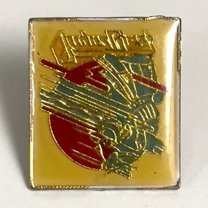 Vintage 1982 JUDAS PRIEST enamel pin Screaming For Vengeance cloisonne badge NM - Picture 1 of 4