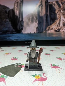 GANDALF THE GREY MINI FIGURE hobbit lord of the rings tolkien 3rd party LEGO - Picture 1 of 3
