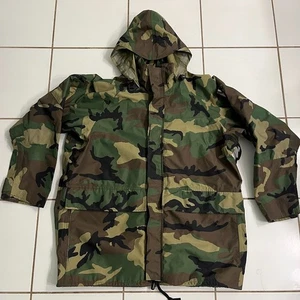 Vintage U.S. Army ECWCS Gen 1 Camo Cold/Wet Weather Parka Jacket Size Large - Picture 1 of 12