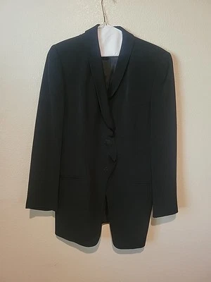Chaqueta Giorgio Armani Le Collezioni Negra Crepé Talla IT 40 Blazer Tres Botones Foto 1 de 4