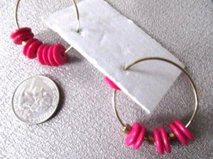 FASHION JEWELRY PIERCED EAR RINGS-NOS-HIPPIE BOHO HOOPS w PINK BEADS $2.77 SALE - Picture 1 of 3