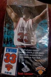 PATRICK EWING NIGHT MSG RETIRED NUMBER COMMEMORATIVE PIN SEALED 2003 - Picture 1 of 2