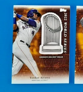 YORDAN ALVAREZ (Astros #PTM-YA) - 2023 Topps Actualización Trofeo Postemporada Medallones - Imagen 1 de 2
