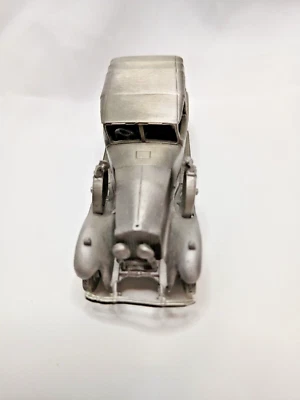 Danbury Mint 1929 CORD L29 Pewter Classic Cars of the World - Image 1 of 4