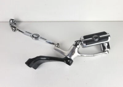 13 04-21 Harley Davidson Sportster XL 883 1200V soporte de clavija de pie de control medio izquierdo Foto 1 de 4