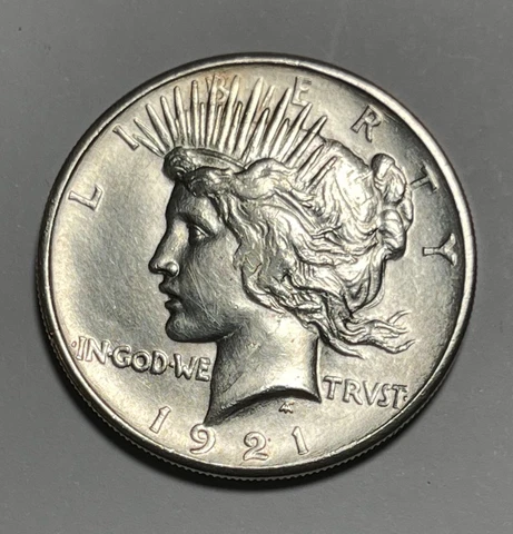 1921 Peace dollar (#16386) AU/UNC Decent luster. Nice strike. Cleaned. Scratch Cover