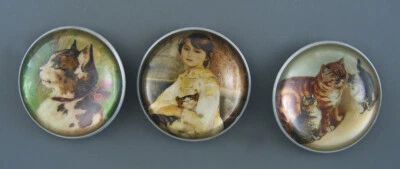 LARGE PICTURE BUTTON WITH CRYSTAL DOME - CATS - SET OF 3 - Image 1 of 2