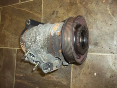 Dodge Caravan Town & Country 2005 2006 2007 compresor de aire acondicionado 3,3 L y 3,8 L con aire acondicionado trasero Foto 1 de 4