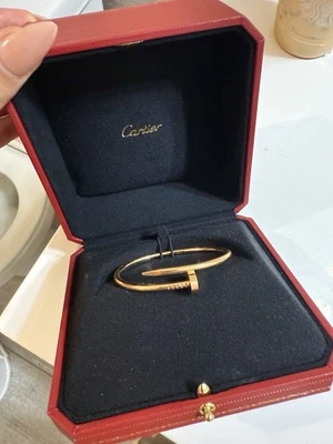Pulsera Cartier Un Clou oro rosa Foto 1 de 2