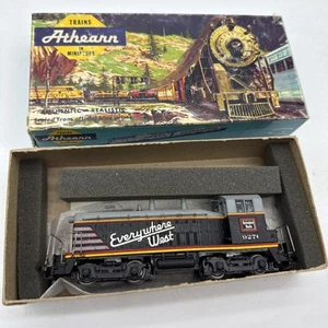 HO scale Athearn Cow Diesel Locomotive Burlington Route Everywhere West #9276 - Picture 1 of 11