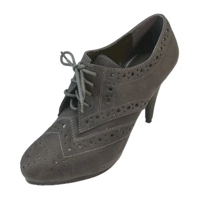 Apostrophe Jodie Gray Eyelet Platform Booties Women’s Size 7M - Image 1 of 4