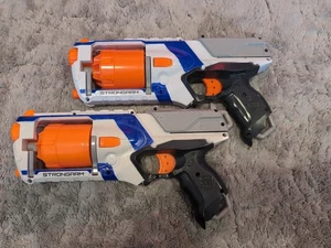2x Nerf Strongarm N-Strike Elite Blaster, sin dardos incluidos - Imagen 1 de 5