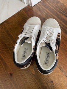 steve madden run leopard multi