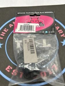 Redcat. #02039, Plastic Differential Case for 02066 Spider Gears and Pin - Picture 1 of 1