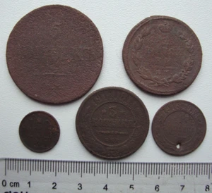 Lote de 5 monedas de cobre Kopeks diferentes del Imperio Ruso - Imagen 1 de 7