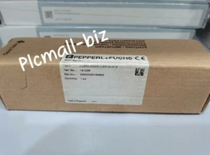 UC500-30GM-IUEP-IO-V15 Ultrasonic Sensor UC500-30GM-IUEP-IO-V15 - Picture 1 of 4