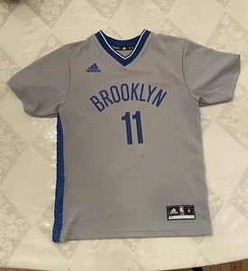 NBA Brooklyn Nets Brook Lopez #11 Youth Boys Medium Grey Blue Trim V Neck Jersey - Picture 1 of 3