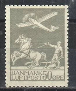 Sello Dinamarca C4 - Avión sobre arador Foto 1 de 1