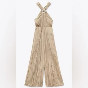ZARA NUEVO CON ETIQUETAS SS22 MUJER SATINADO EFECTO HALTER MONO Piedra| 9878/096 TALLA PEQUEÑA - Imagen 1 de 9