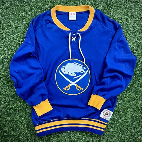 90’s CCM NHL Men’s Sweater Jersey Buffalo Sabres Sz. L Vintage Sweatshirt Blue Cover