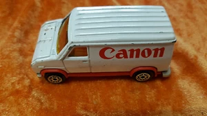 TM - Majorette: Fourgon weiss/rot "Canon" - Bild 1 von 3