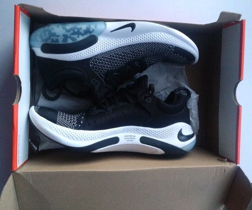 NIKE AIR JOYRIDE RUN FK NERO BIANCO UK taglia 8 con scatola