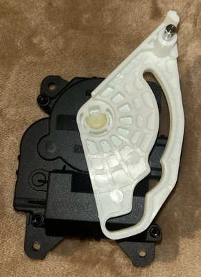 HVAC Air Blend Door Actuator for Acura MDX Honda Odyssey Pilot Ridgeline 604-868 - Image 1 of 4