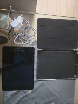 Apple iPad Air 2 Wi-Fi (WLAN) Tablet - 128 GB (A1566) - Space Gray - OVP - Bild 1 von 4