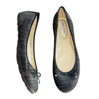 Zapatos planos de ballet Jimmy Choo para mujer punta redonda cebra metálica plisada a rayas negros Foto 1 de 4