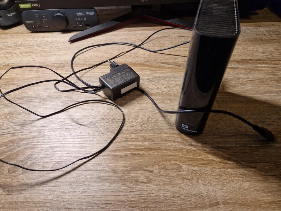 WD Elements™ Desktop Festplatte, 6 TB HDD, 3,5 Zoll, extern, Schwarz - Bild 1 von 1