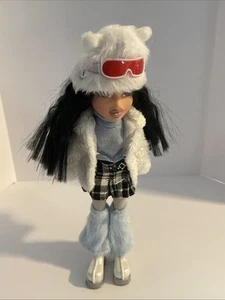 Bratz Puppe Wintertime Wonderland Jade mit Outfit Vintage 2003 - Bild 1 von 14