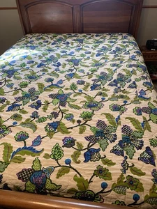 Copriletto trapuntato vintage MCM anni 70 blu verde viola floreale matrimoniale - Foto 1 di 5