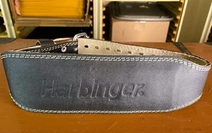 HARBINGER 4" Padded Leather Weight Lifting Gym Belt Size SMALL Never Used - Picture 1 of 4